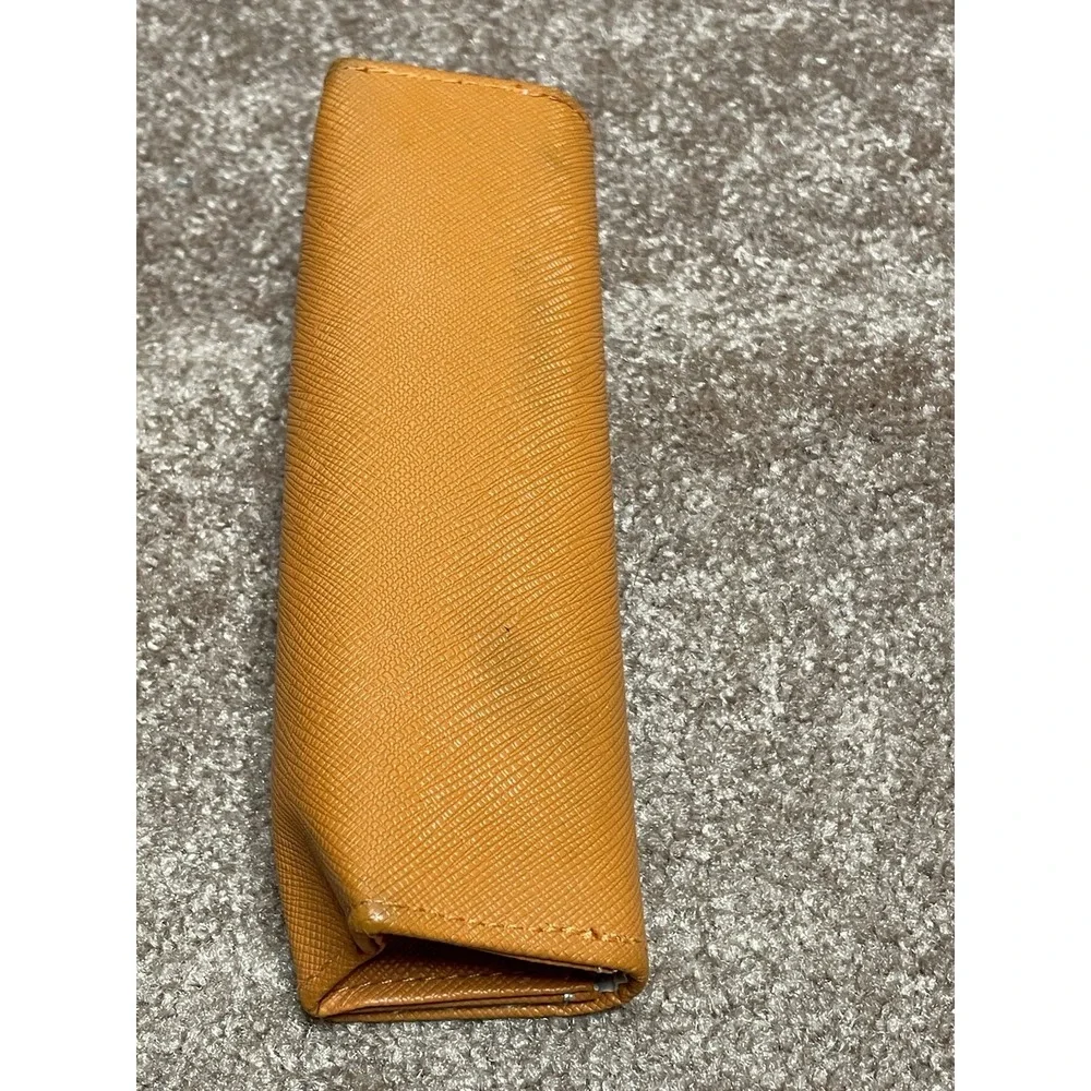 Tori‎ Burch Orange Semi Hard Magnetic Flip Top Glass Or Sunglasses Reader Case